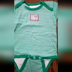 🧀 3/$15 BUNDLE 🧀My First Christmas Green/White Striped Short Sleeved Onesie